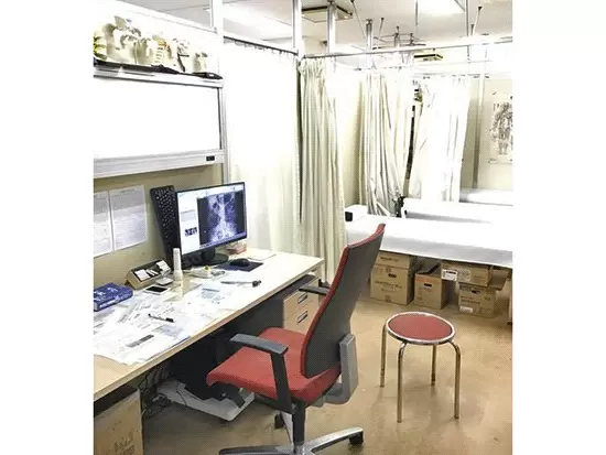 わからないことがあれば、周りのスタッフがサポートします。