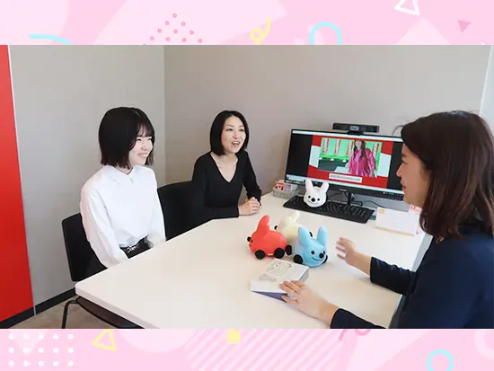 未経験スタート歓迎！年収600万円以上を叶えるサポート体制＆残業少なめと続けやすい環境です♪