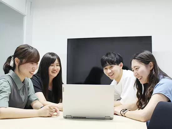 年次に関わらず実績を評価するため、若手メンバーも責任あるポジションで活躍しています！
