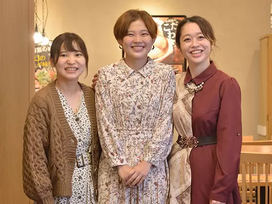 普段から女性社員同士で交流しており、プライベートでご飯に行くほどの仲の良さです♪