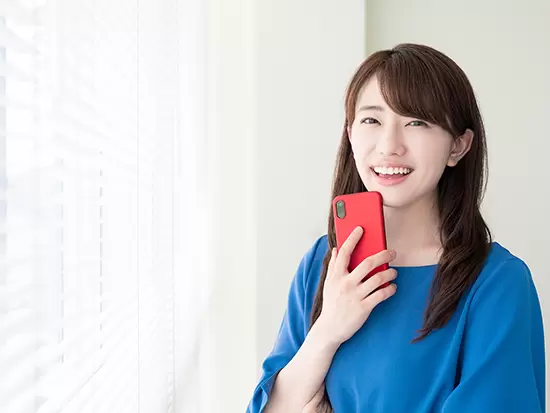妊婦健診休暇や産育休など女性が安心して働ける環境をご用意しています。