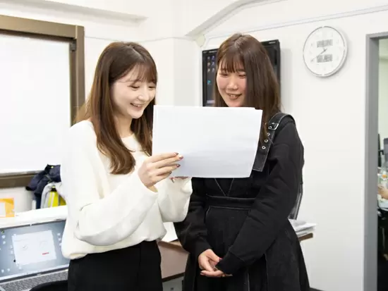 分からないことは先輩がイチから教えますので安心してください♪