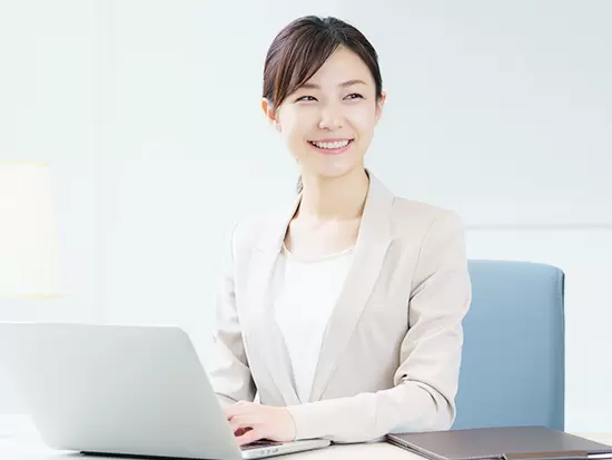 有給消化率100％、残業少なめ…とワークライフバランスが整うから定着率も高いです！