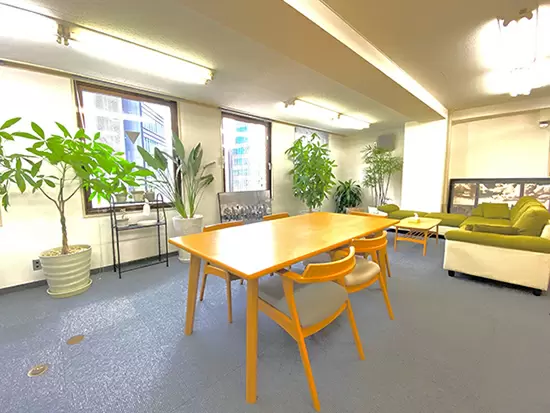 7階は落ち着いた雰囲気の休憩室。