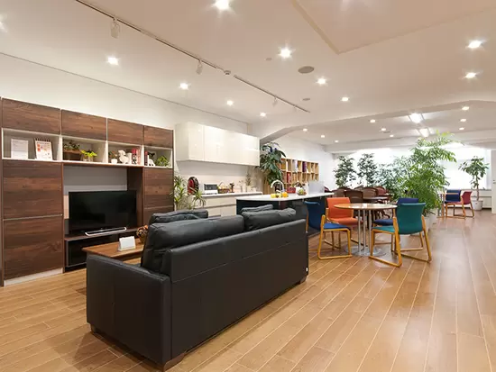 新宿住宅情報センター