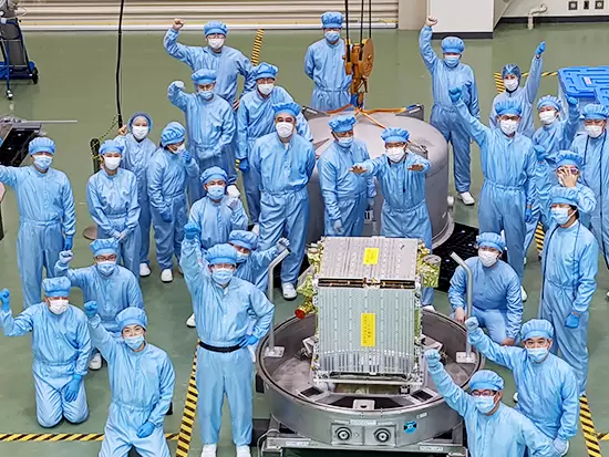 運用中の「StriX-α」に続き、2機目の「StriX-β」の打ち上げに成功。2026年中に30機を目指しています！