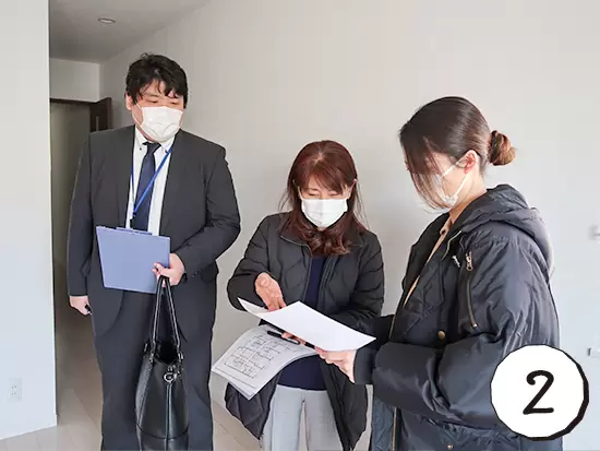 寮のルールや部屋の設備などを説明します。最初は先輩がフォローに入るのでご安心ください！