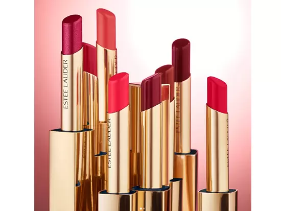 【ESTEE LAUDER】ミセス エスティ ローダーの想いをモットーに世界中の女性に美しさを提供し続けています。