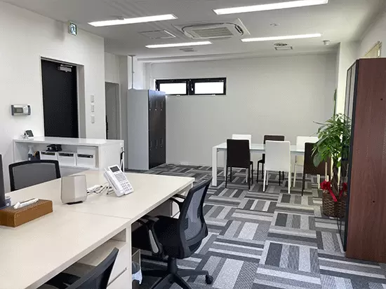 メインはオフィスワーク！ですが“時には工事現場に出向きリフレッシュ”しながら働けます♪