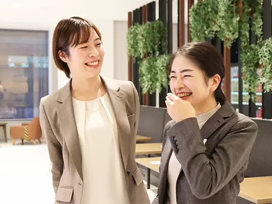 性別などを問わず、社員が自分らしくキャリアを築ける制度や仕組みを整えています