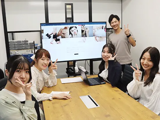 20代の社員が多数活躍中！代表も30代と若い組織になっています♪