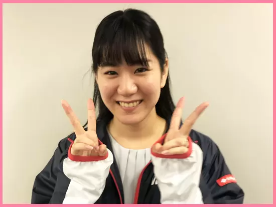 ★上記インタビューの但野です。１つ１つ上司や先輩やトレーナーに教わりながら仕事に励んでいます♪