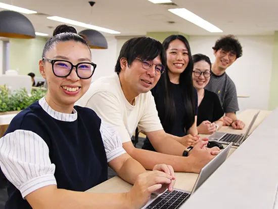 メンバーはみんなフレンドリーな人ばかり。あなたもすぐに馴染めるはずですよ！