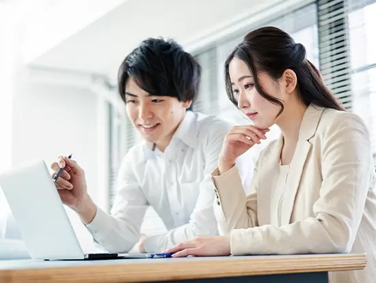 株式会社Redo
