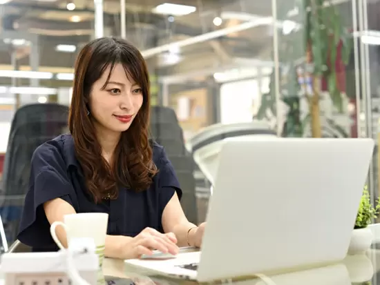 幅広い年齢のスタッフが活躍中！年齢・経験に関係なく、コミュニケーションが取りやすい雰囲気です！