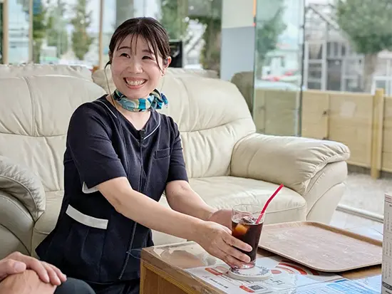電話でも対面でも、お客様をおもてなしする心を大切に接客してください♪