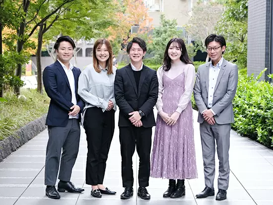 業界未経験から入社している先輩社員がほとんどです！