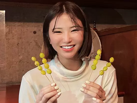 服装や髪形、ネイルは基本的に自由♪オシャレを楽しみながら働けます！