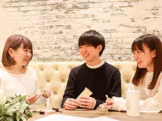 オフィスは渋谷区にあり、仕事終わりはショッピングやグルメも楽しめます♪