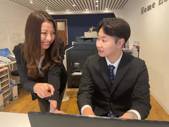 チームワークバツグン！仲の良さも当社の自慢です☆