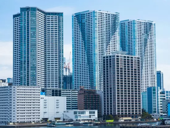 建築や物流など、多角的な事業を展開し、拡大を続けています。