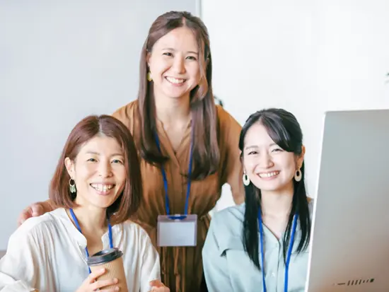 社員同士の風通しが良く、仲の良い職場です！