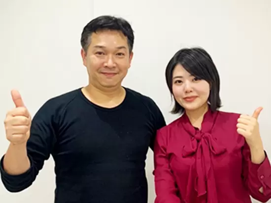 お昼は代表（左）がランチを手作り！社員からは“美味しい”と評判です♪