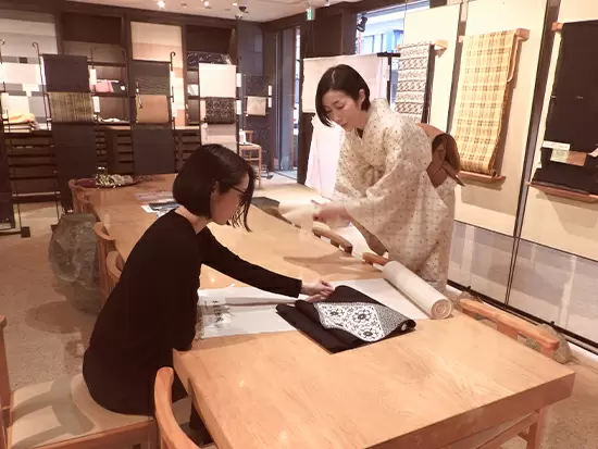 素材選びからこだわって生産しております