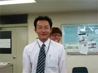 常に優しく、時に厳しく…？指導していきます（永井支店長）
