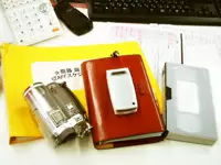 仕事に欠かせないツールたち。使いこなしてください！