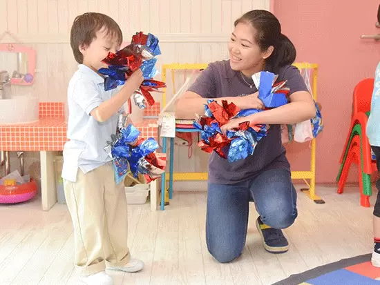 装飾づくりは子ども達が主導で行い、大人はあまり手を加えません。自主性を育みます！