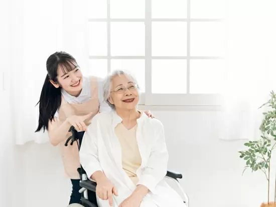 手厚い人員配置＆同性介護による支援によって、明るい雰囲気の障がい者デイサービスを提供しています