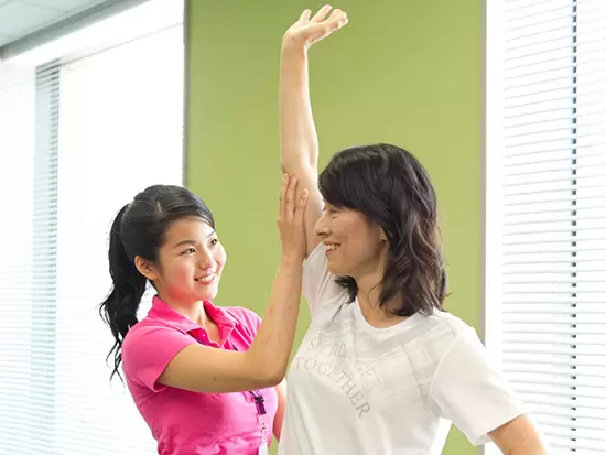分からないことがあればすぐに先輩に相談できる環境です！