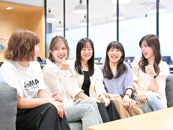 WOMAN’s VALUE AWARD 2023 優秀賞受賞！女性比率5割の明るい社風です。