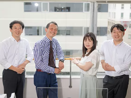 ＜創業30年以上＞少人数の会社だからこそ社員との距離が近く、コミュニケーションも取りやすいです！