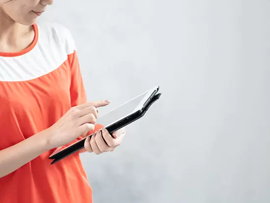 教材はタブレットで使用するアプリケーション！便利さ抜群♪