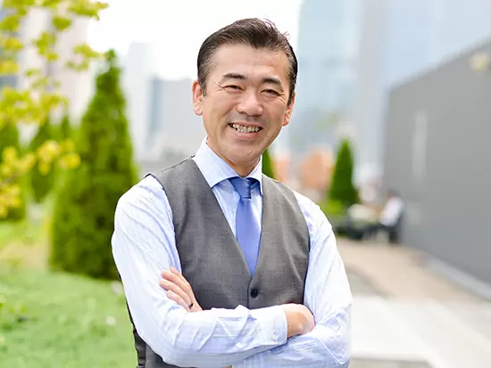 中小企業の経営者と二人三脚で、補助金や公的融資を活用した事業の再構築を支援しています。