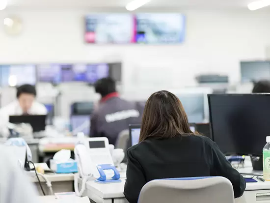 お客様からのシステムの使い方が分からない等のお問い合わせを受けることもあります