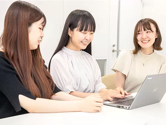 ＊20～30代が活躍中＊採用予定人数20名ほど！447名の女性社員が活躍中です♪