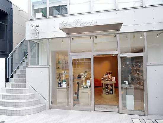 株式会社Dr. Vranjes JAPAN