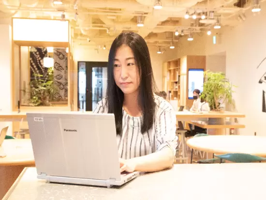 先輩社員がしっかりサポートしますので、気軽に相談してくださいね。