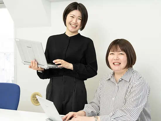 仕事もプライベートも充実♪【リモート勤務率76％・年休124日以上・土日祝休み・基本定時退社】