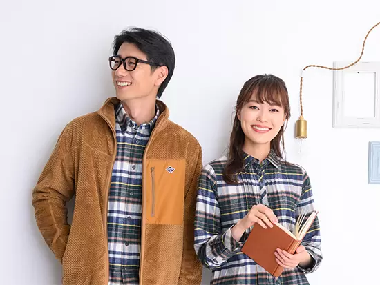 様々な自社ブランドを展開。企画～販売まで、全工程を自社で行っています。