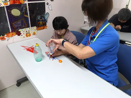 ハロウィンやクリスマスなど、季節に合ったイベントを定期的に開催！利用者様も楽しんで参加してくれます♪