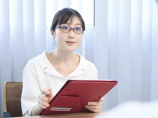 専属アドバイザーと一緒に話し合いながら、あなたに合ったお仕事を見つけていきましょう♪