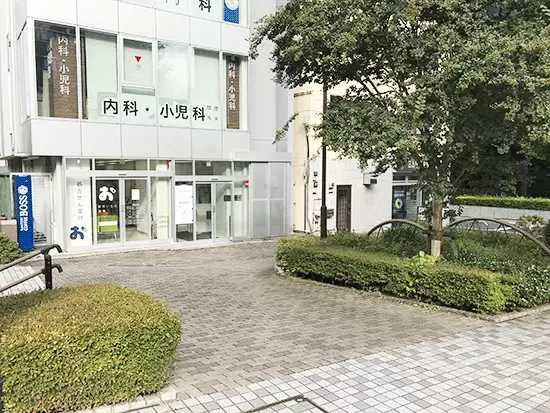宝町、八丁堀、京橋の3駅から徒歩5分以内！通勤便利なクリニックです◎