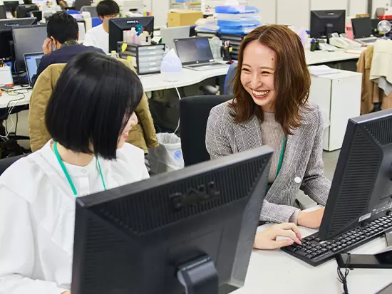 女性バックオフィスメンバーがいつでもサポート。困りごとややりたい仕事など何でも気軽にご相談ください！