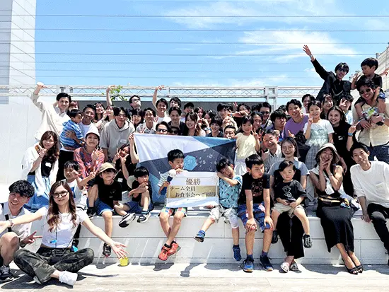 イベント行事としてBBQを開催しました！社員の家族も参加自由！ワイワイ楽しんでいます◎