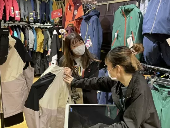 ウィンタースポーツ用品を特別価格で買える制度は社員からも大好評です！