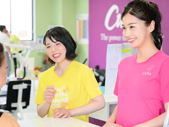 【Curves接客】しっかりとした教育制度があるため、業界・業種未経験スタートの先輩も多数活躍中！